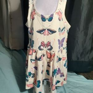 NWOT Tea Cream Short Sleevew/ Butterflies Dress